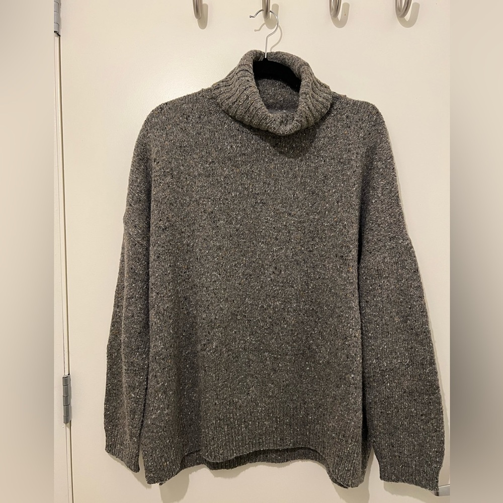 VINCE Wool Blend Turtleneck Sweater - Size Large